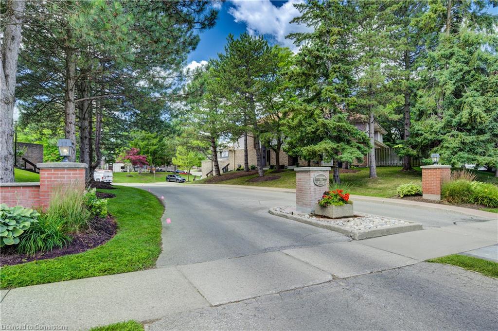 493 Beechwood Drive Unit 4, Waterloo, ON N2T 1H8