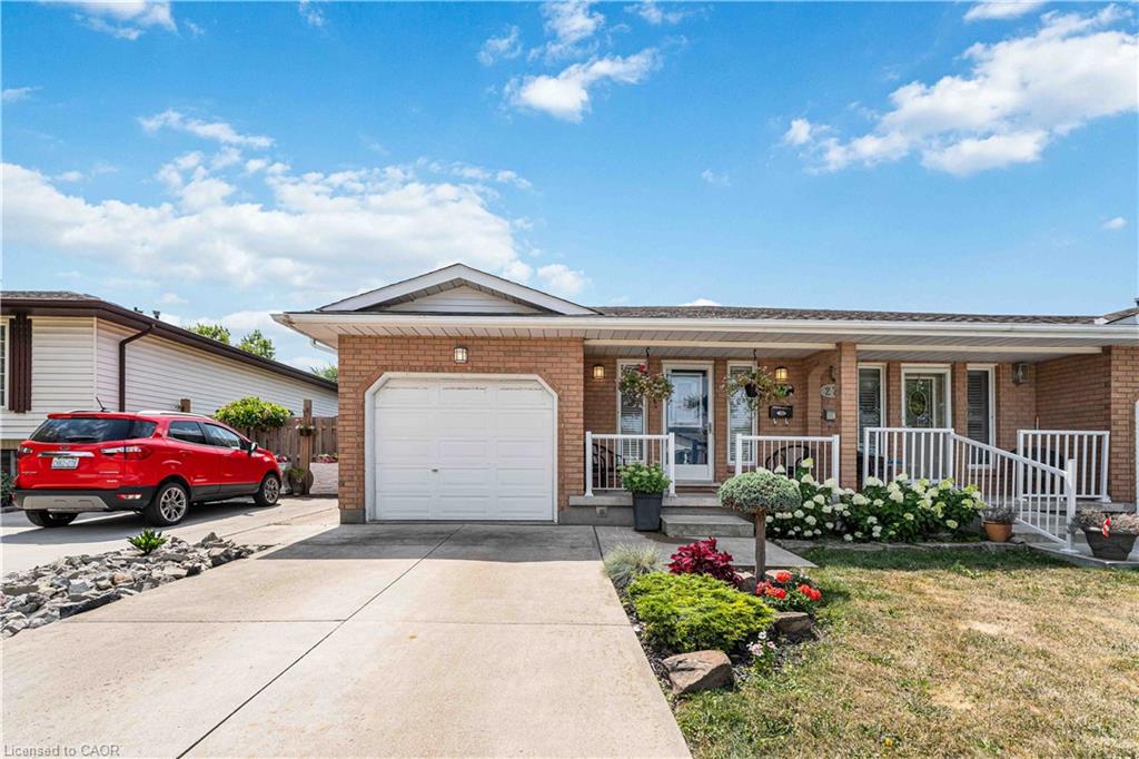 27 Cartier Dr, Thorold, ON L2V 4H9