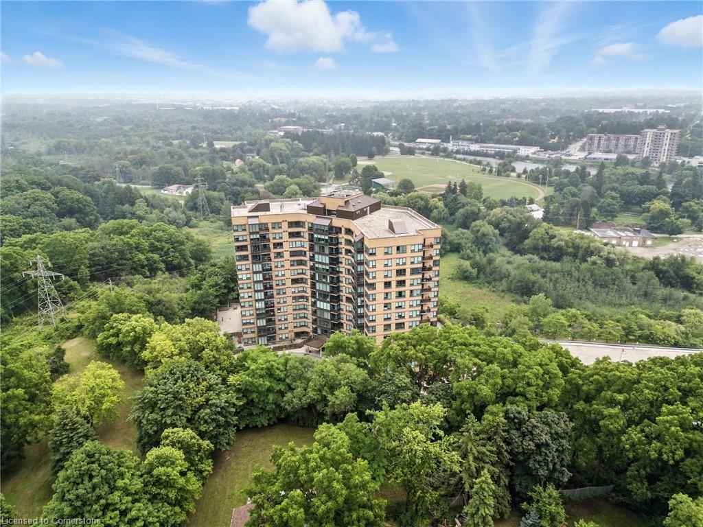 237 King Street W Unit 1104, Cambridge, ON N3H 5L2
