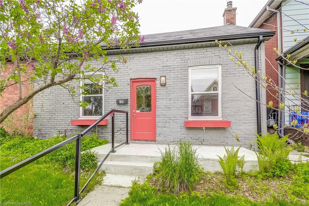 185 Simcoe St E, Hamilton, ON L8L 3N9