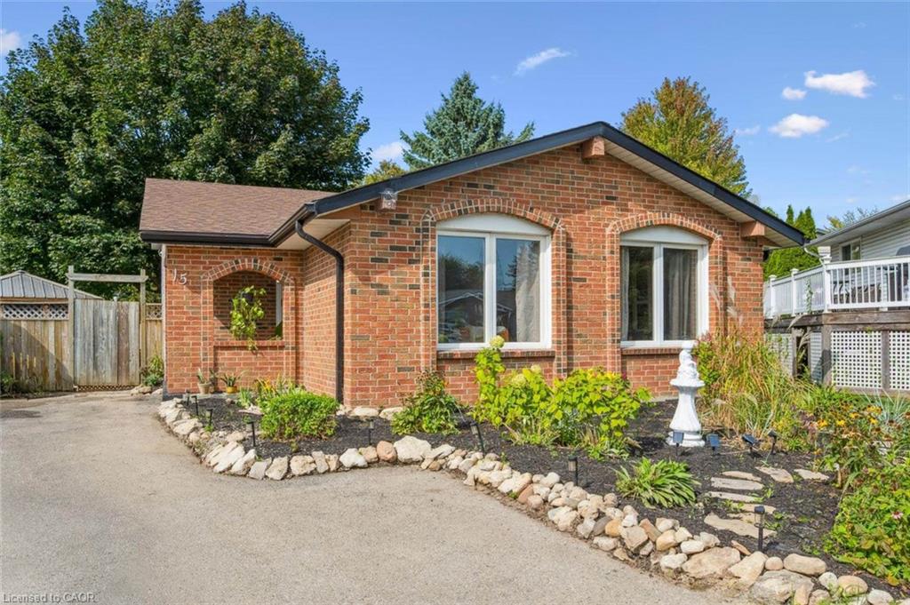 15 Avra Ct, Guelph, ON N1H 7B2