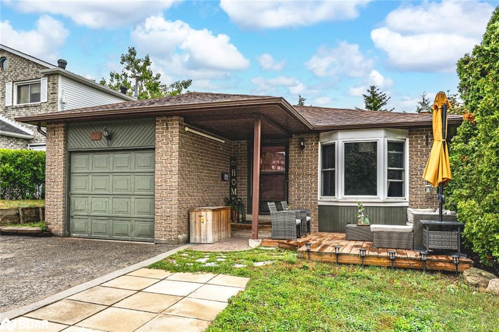 69 Fox Run, Barrie, ON L4N 5L6