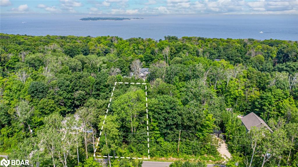 81 Wozniak Rd, Penetanguishene, ON L9M 1W6