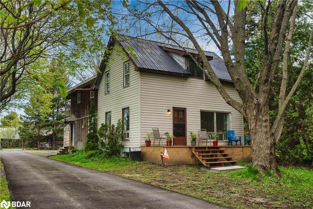 261 Portage Rd, Kawartha Lakes, ON K0M 1B0