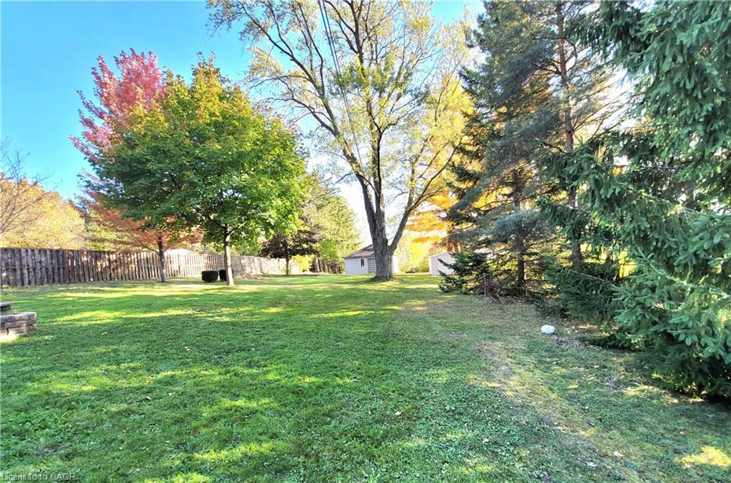 111 Riverbank Dr N, Cambridge, ON N3H 4R6