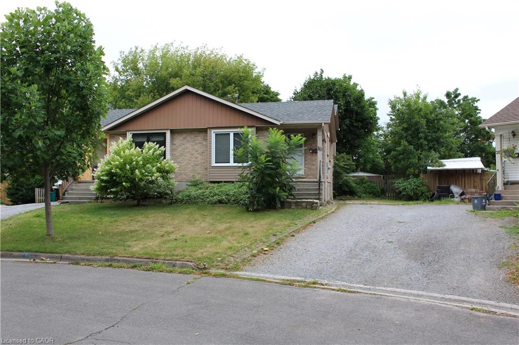 19 Cecelia Ct, St. Catharines, ON L2M 7R7