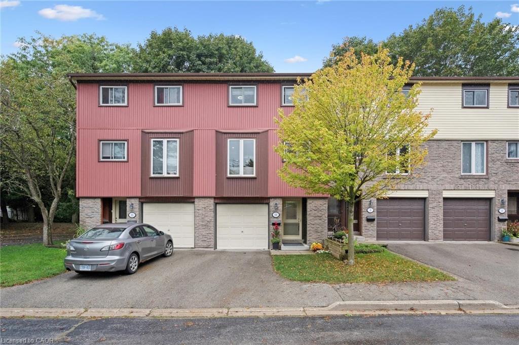 2 Worton Avenue Unit 10, Guelph, ON N1H 7C5