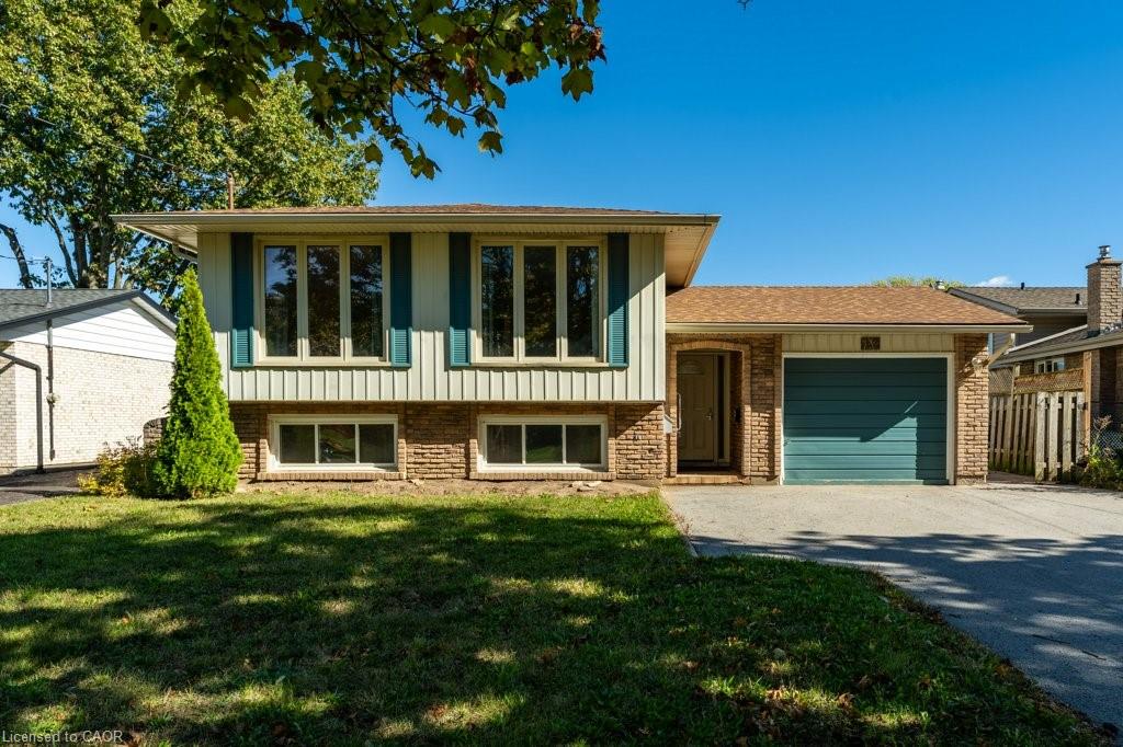 12 Shoreline Dr, St. Catharines, ON L2N 3V8