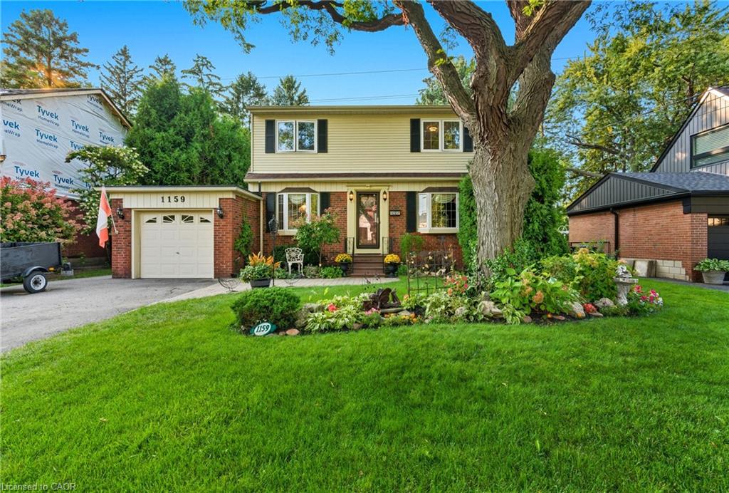 1159 Greening Ave, Mississauga, ON L4Y 1H3