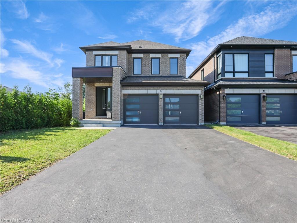 4 Slater St, Cambridge, ON N1R 0C4