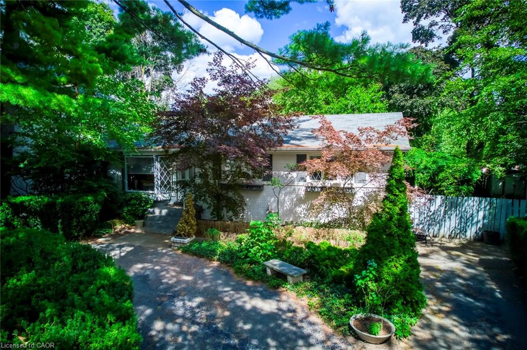 463 Drummond Rd, Oakville, ON L6J 4L7