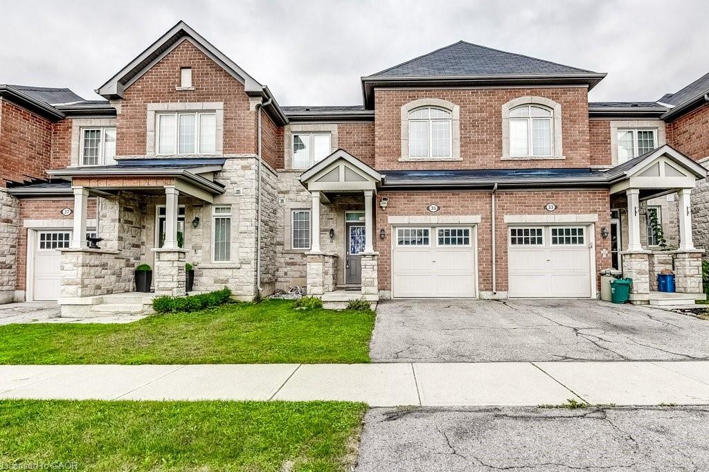 35 Dredge Ct, Milton, ON L9T 8T1