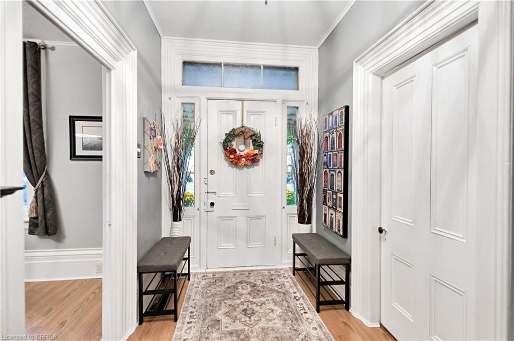 141 Alfred St, Brantford, ON N3S 5G7