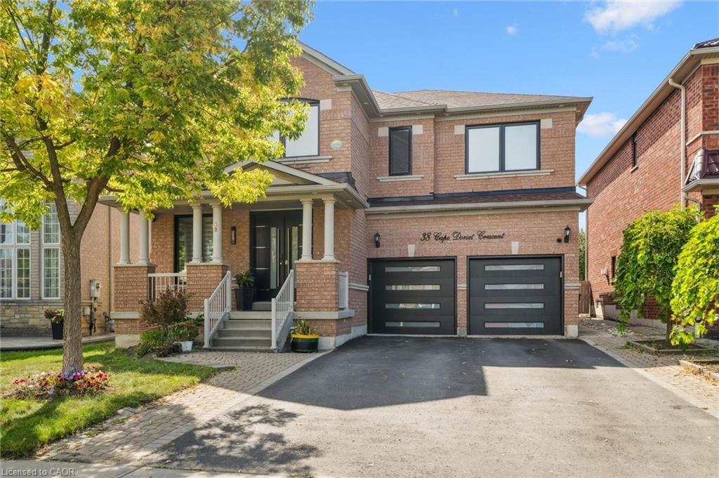 38 Cape Dorset Cres, Brampton, ON L6R 3L2