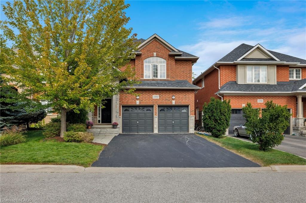 2202 Brookhaven Cres, Oakville, ON L6M 5B8