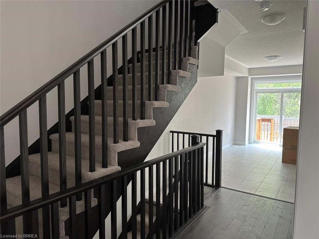 585 Colborne Street Unit 1304, Brantford, ON N3S 0K4