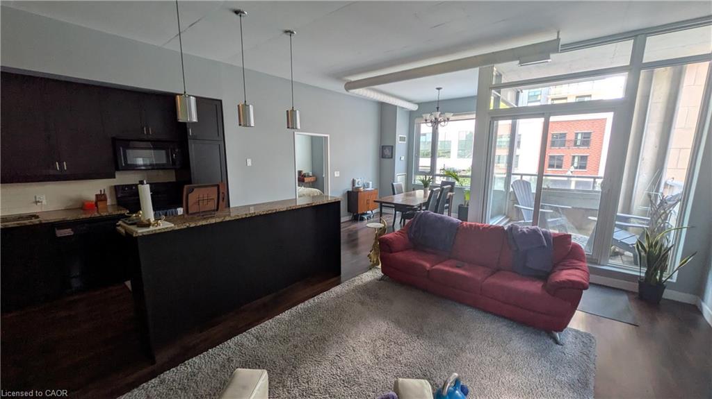191 King Street S Unit 213, Waterloo, ON N2J 1R1