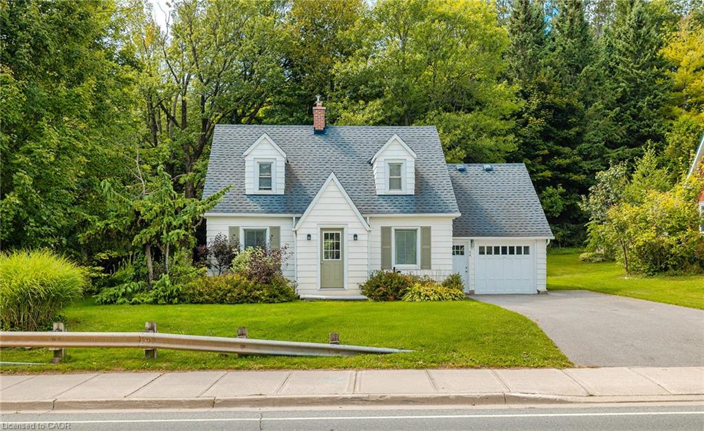 46 Sydenham St, Grey Highlands, ON N0C 1E0