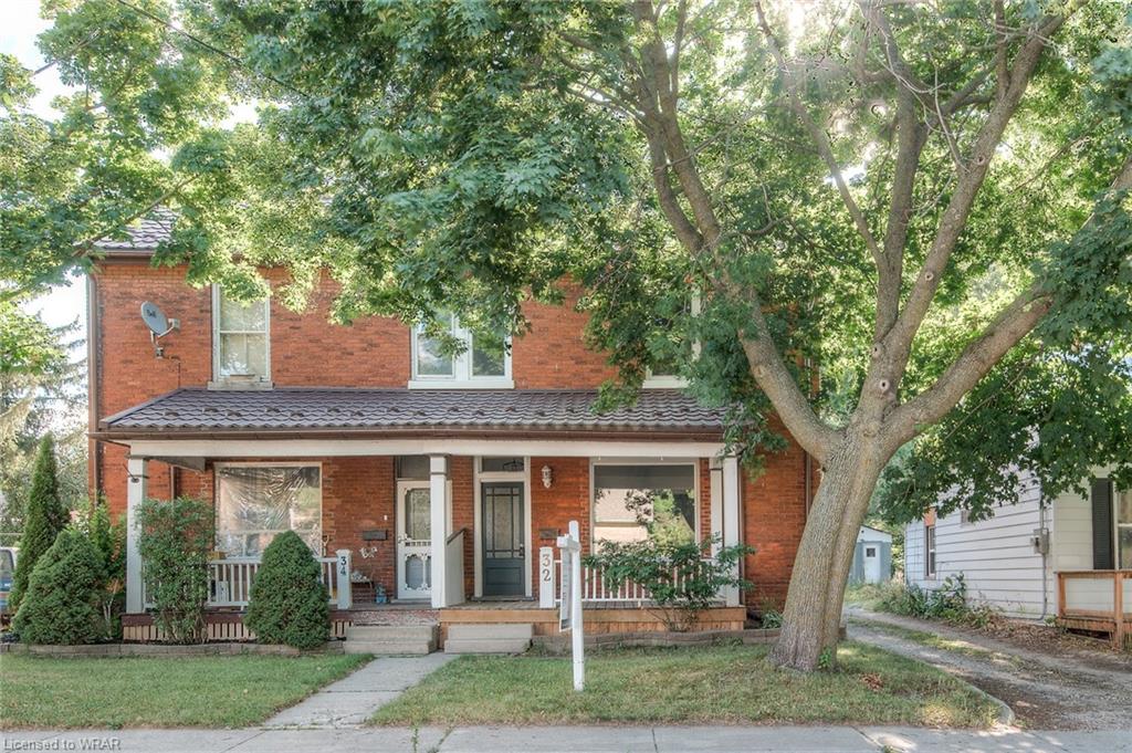 32 Winniett St, Woodstock, ON N4S 5Z3