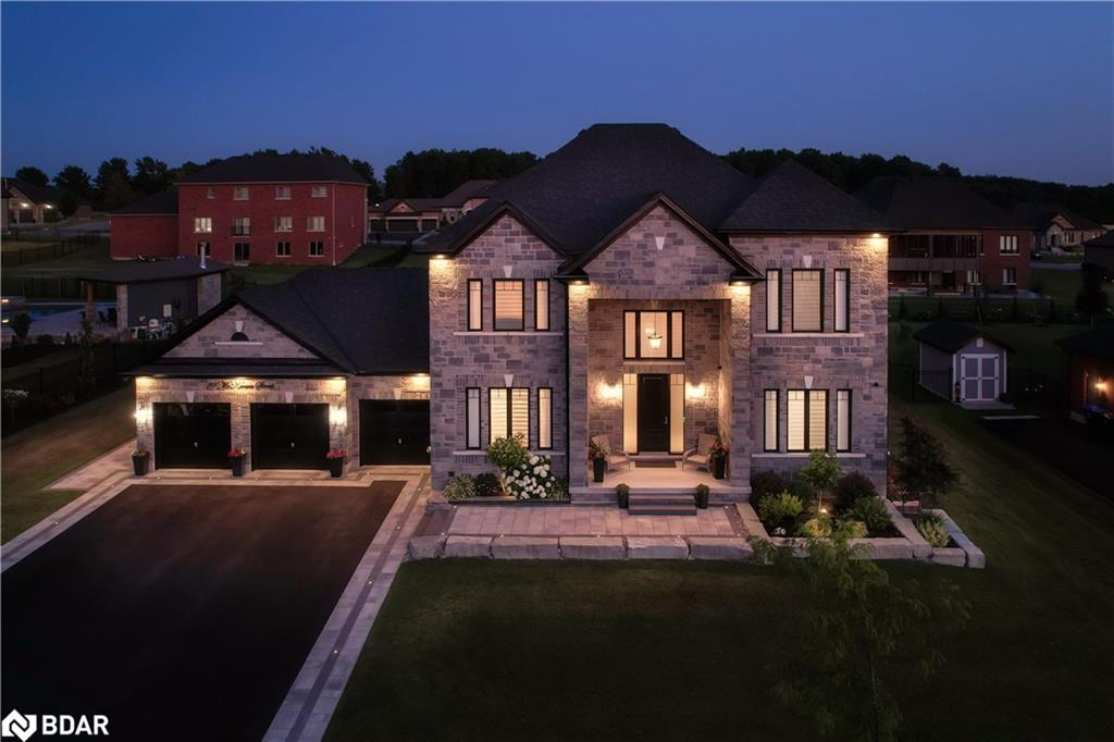 39 Mckeown St, Thornton, ON L0L 2N0