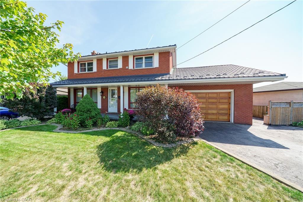 146 Nugent Dr, Hamilton, ON L8H 2N4