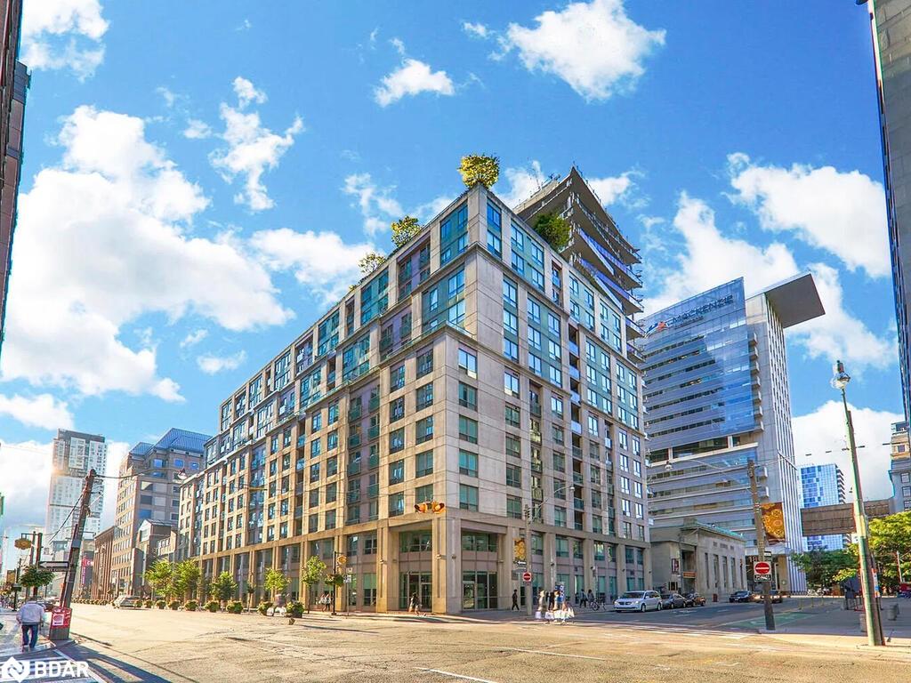 168 Simcoe Street Unit 318, Toronto, ON M5H 4C9