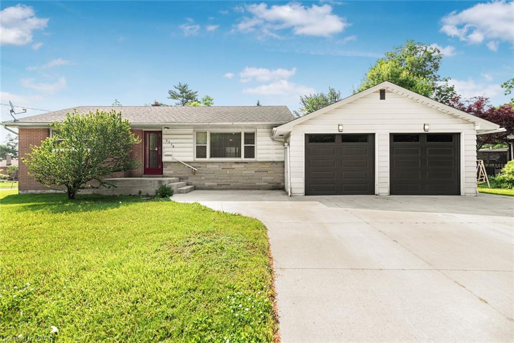 2278 Mount Forest Dr, Burlington, ON L7P 1J2