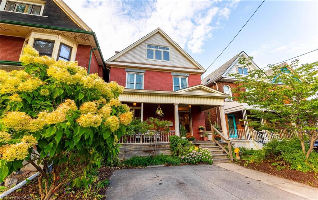 483 King William St, Hamilton, ON L8L 1R2