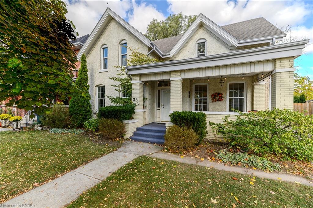 35 Egerton St, Brantford, ON N3T 4L4