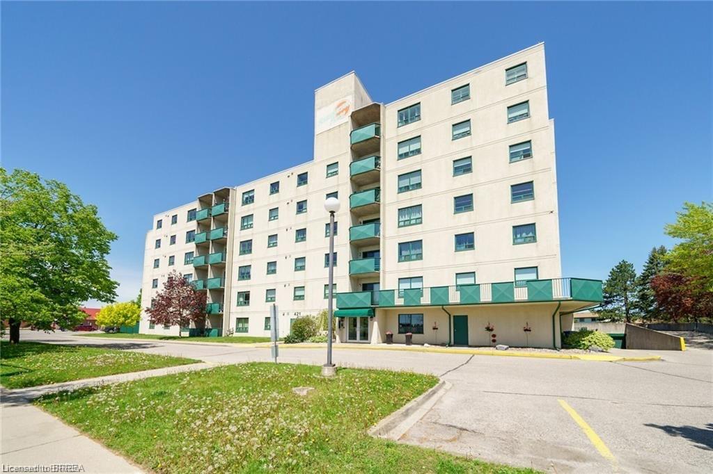 421 Fairview Drive Unit 101, Brantford, ON N3R 7M3