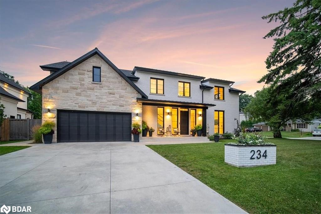234 Walby Dr, Oakville, ON L6L 4E5