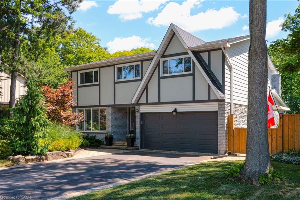 1807 Heather Hills Dr, Burlington, ON L7P 2Z1