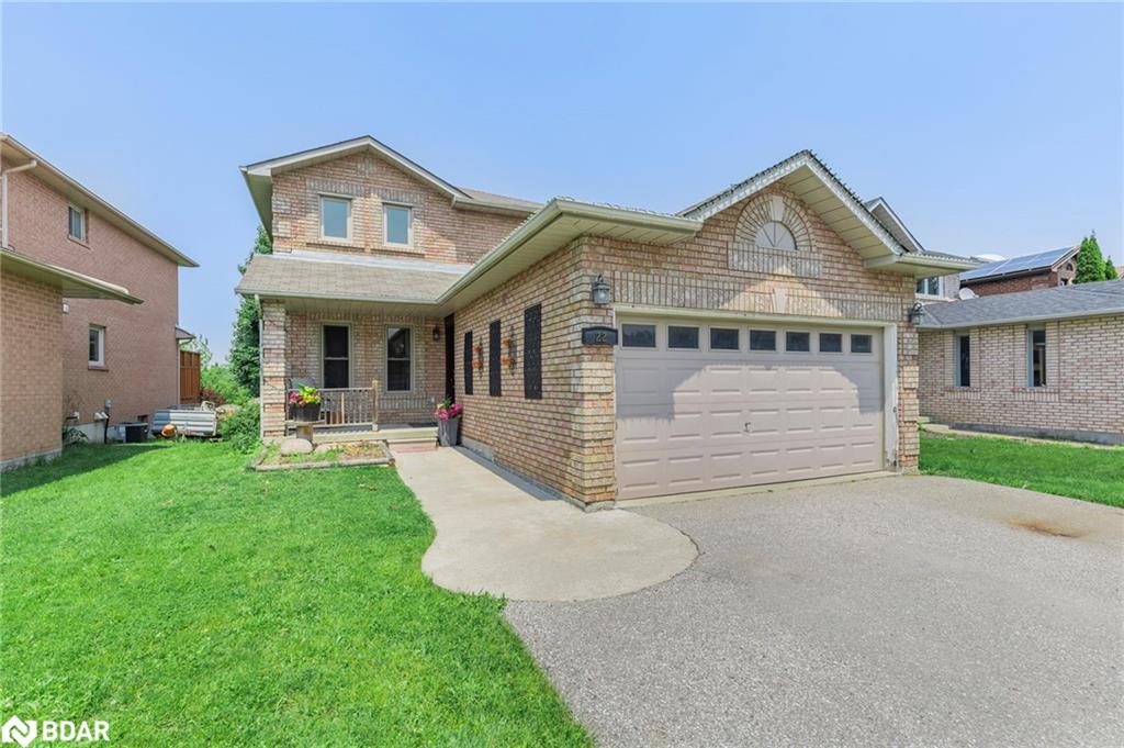 22 Bishop Dr, Barrie, ON L4N 6Y6