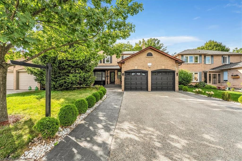 301 Odonoghue Ave, Oakville, ON L6H 3W5