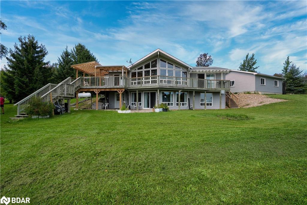 143 Captains Ct, Meaford, ON N4L 1W5