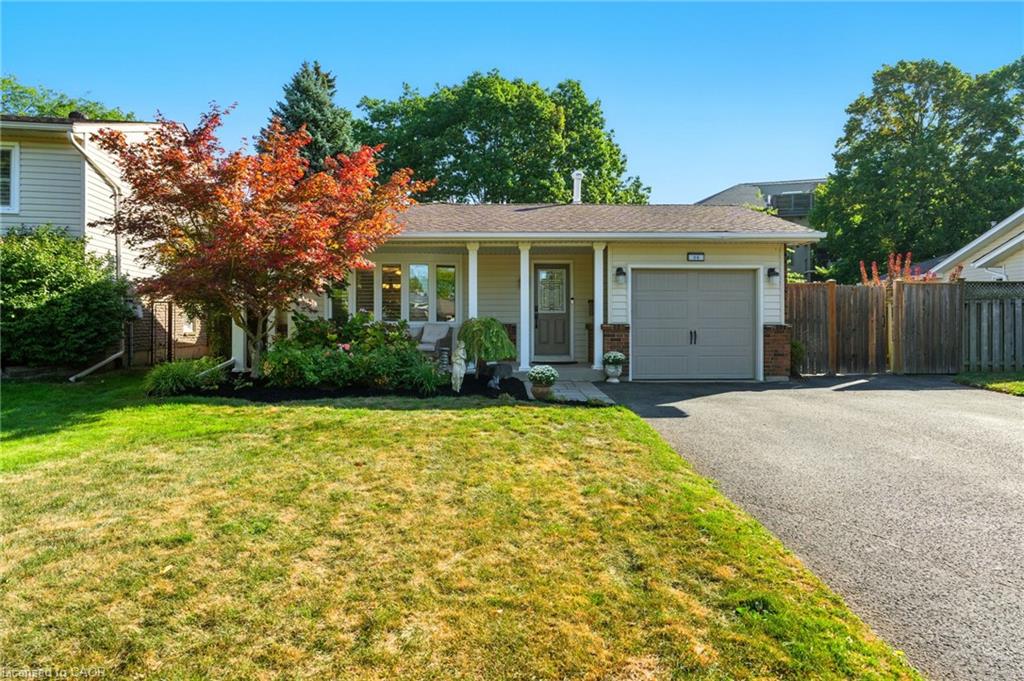 36 Harbour Heights Ln, St. Catharines, ON L2N 4K3