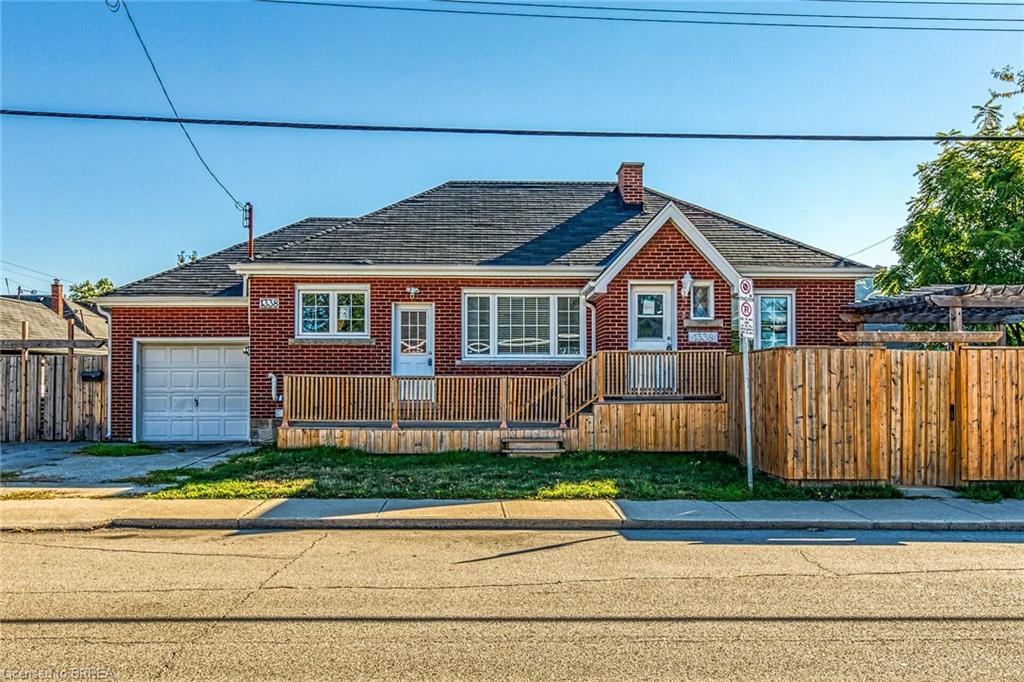 1338 Monterey Ave, Hamilton, ON L8K 1P6