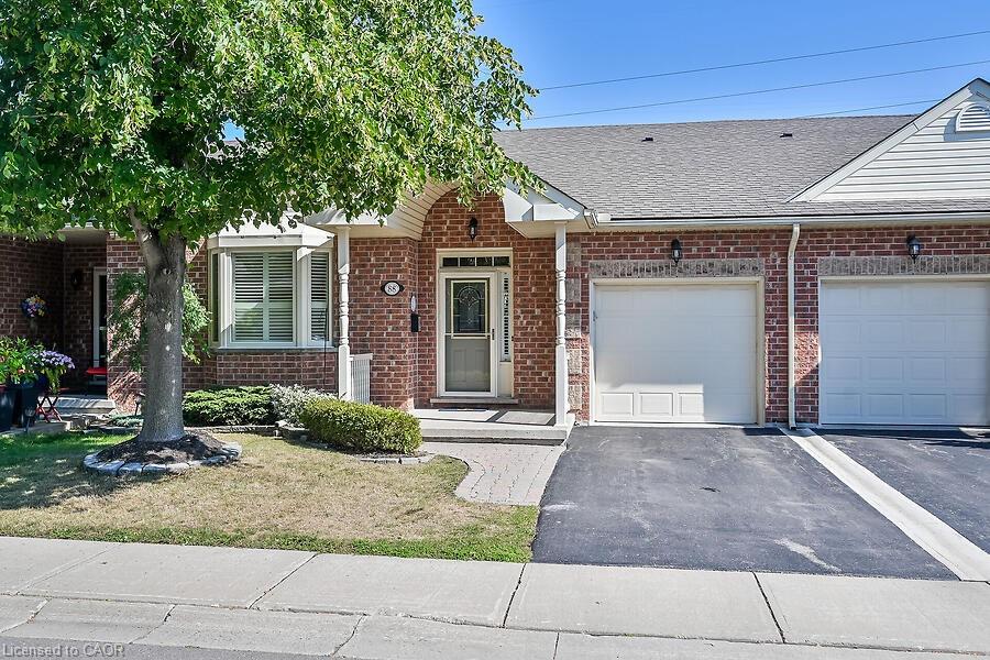 88 Northernbreeze St, Hamilton, ON L0R 1W0