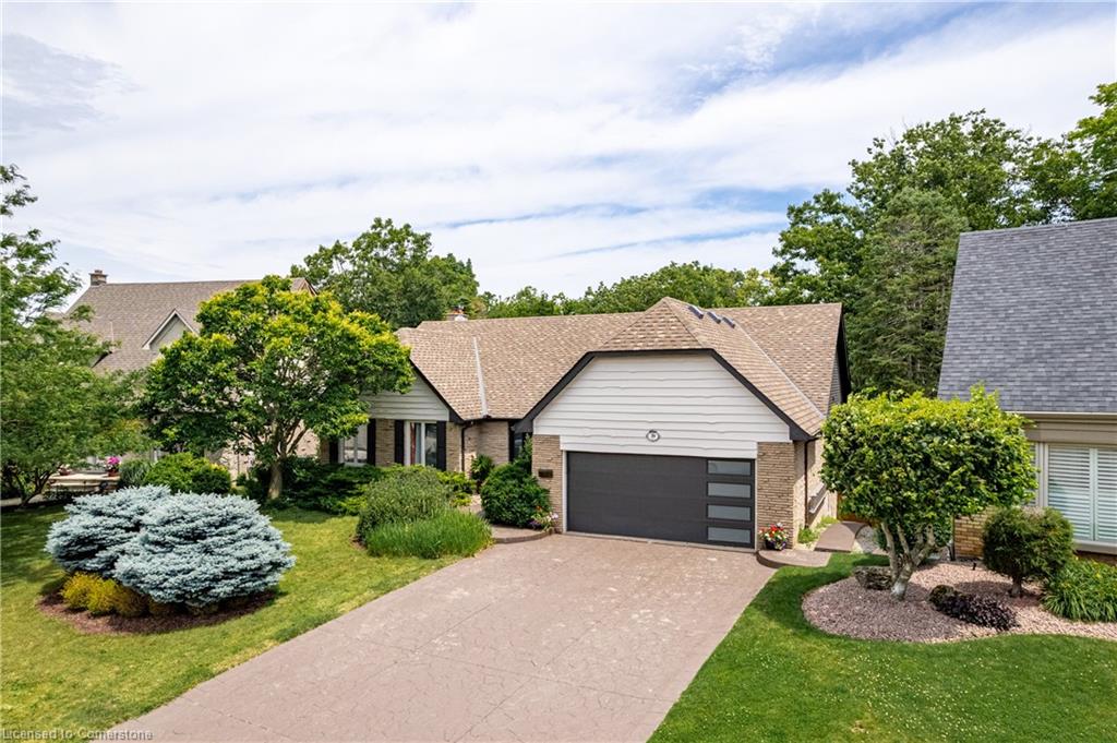 39 Hilts Dr, Hamilton, ON L8G 3H5