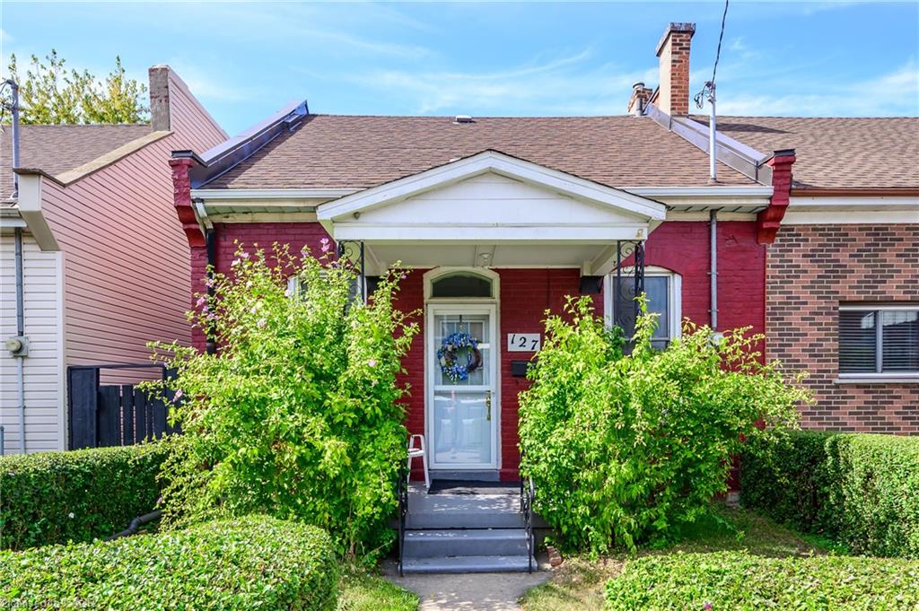 127 E Avenue N, Hamilton, ON L8L 5H6
