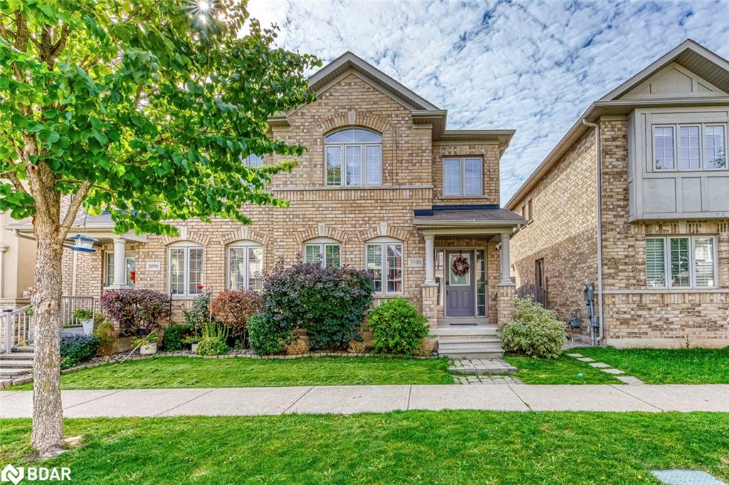 3100 Robert Brown Blvd, Oakville, ON L6M 4L7
