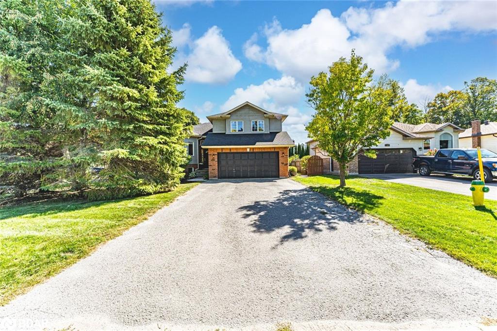 239 Simcoe St, Clearview, ON L0M 1S0