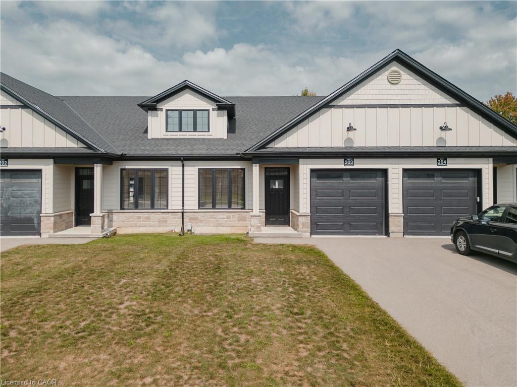 12 Washington Street Unit 203, Norwich, ON N0J 1P0