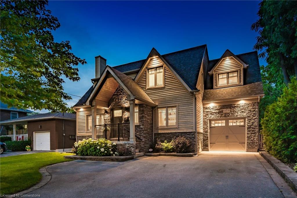 373 Torrance St, Burlington, ON L7R 2R7