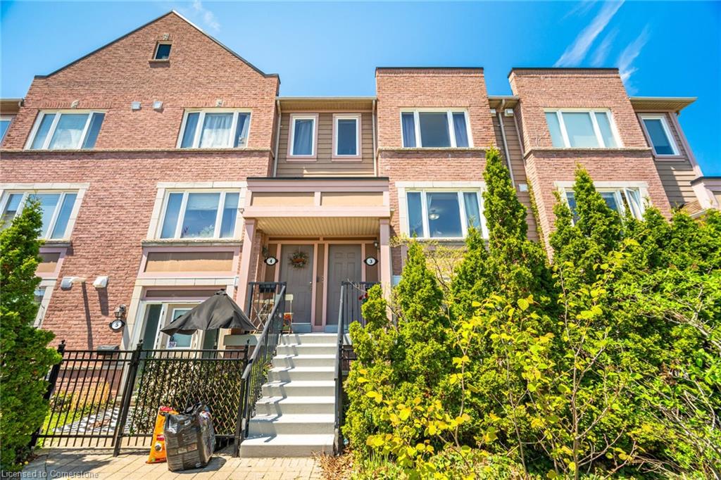 4855 Half Moon Grove Unit 3, Mississauga, ON L5M 8C7