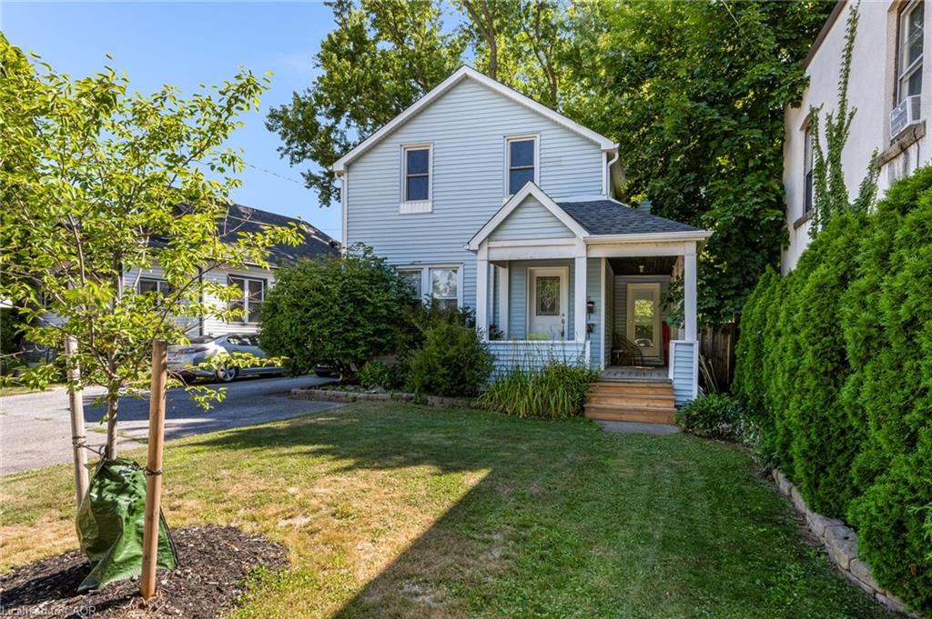 96 York St, St. Catharines, ON L2R 6E2