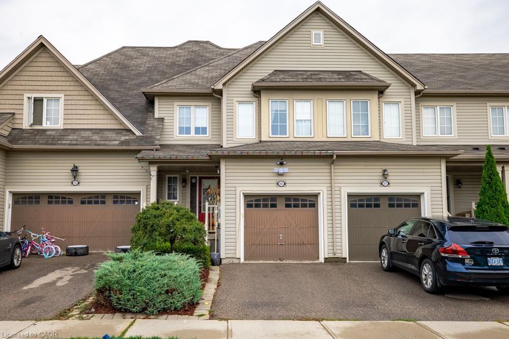 105 Bisset Ave, Brantford, ON N3T 0H4