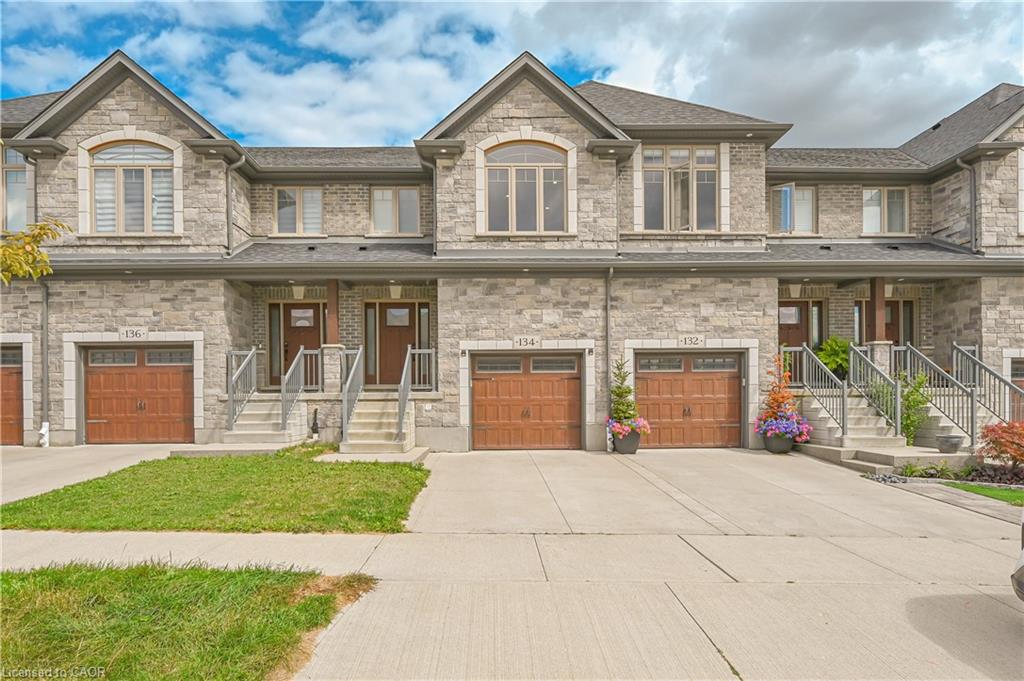 134 Hollybrook Trl, Kitchener, ON N2R 0M7