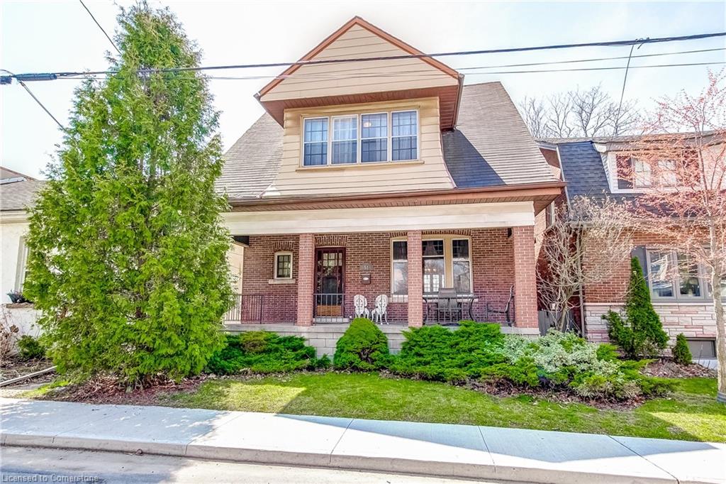 51 Canada St, Hamilton, ON L8P 1P1