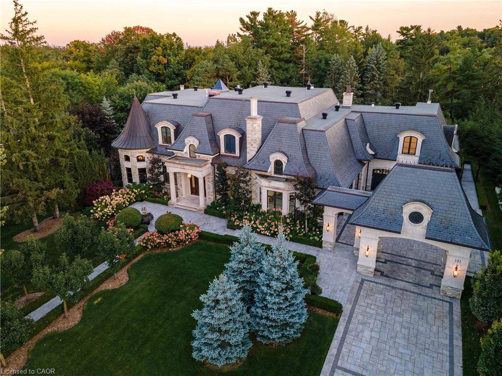 121 Rebecca Ct, Vaughan, ON L6A 1G2